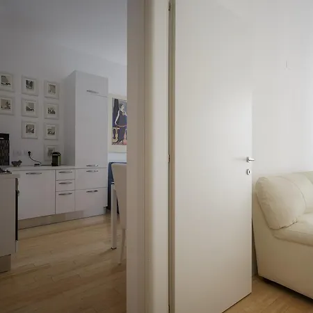 The Gentleman - Mr Robinson Apartamento Verona